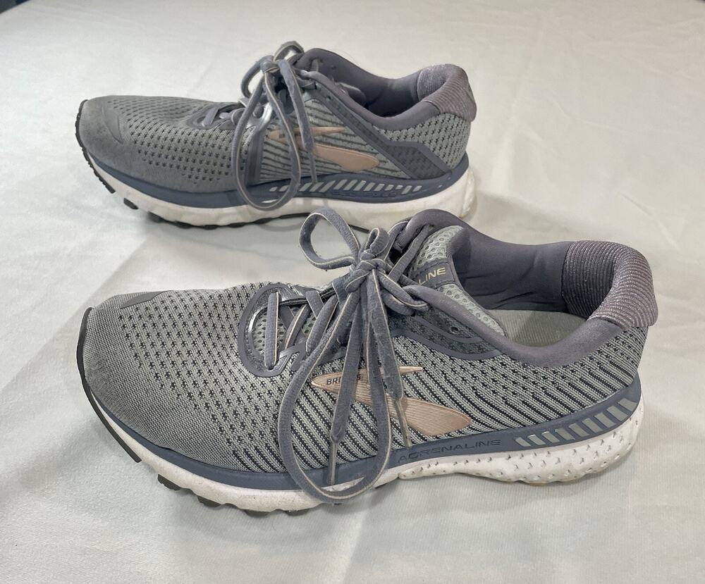 Brooks Adrenaline GTS 20 Grey Pale Peach Extra Wide 6.5